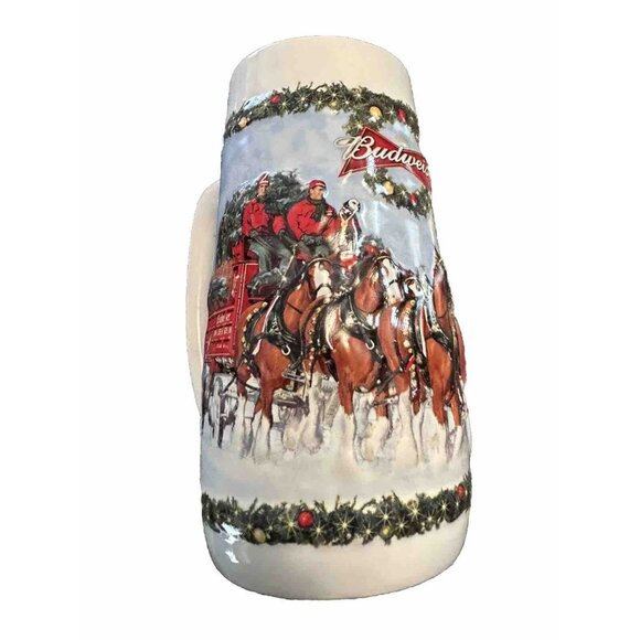 Anheuser Busch Budweiser CS699 A Holiday Tradition 7" Stein Original Box 2009 - Picture 3 of 5